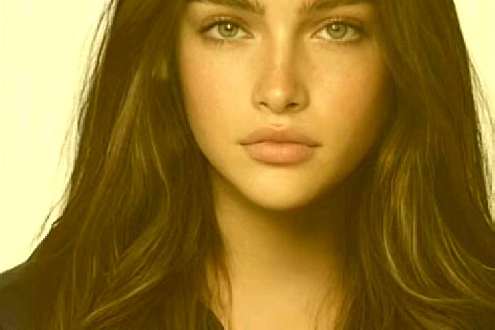 Clara, 21, a brunette blue-eyed caucasian companion based in Piazza del Galdo-Sant Angelo. Offering 69, Fetish, Massage, Party Girl. Available for incall and...