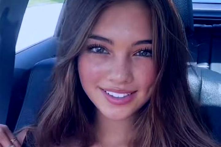 Clara, 21, a brunette grey-eyed latina companion based in Zumarraga. Offering A-Level, Domination, Prostate Massage, Deep French Kissing. Available for incal...