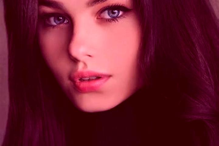 Clara, 21, a brunette grey-eyed slavic companion based in Melesse. Offering Roleplay, A-Level, Party Girl, Tantra. Available for incall and outcall, overnigh...