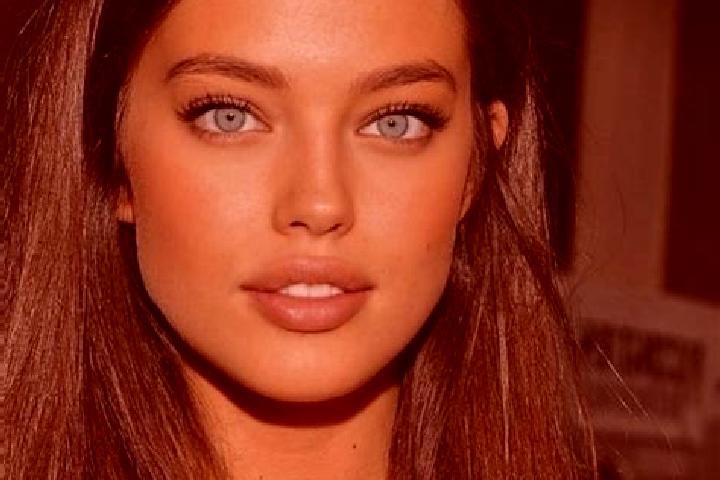 Clara, 21, a chestnut grey-eyed european companion based in Santuario. Offering Prostate Massage, A-Level, Party Girl. Available for incall and outcall, over...