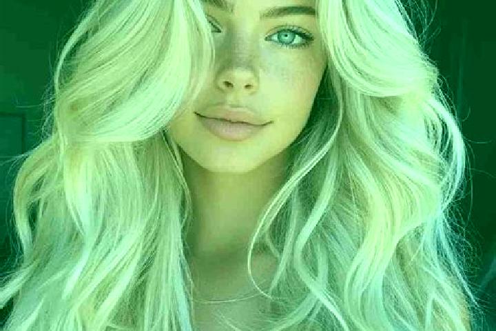 Clara, 21, a platinum blonde brown-eyed asian companion based in Grantown on Spey. Offering Couples, Deep French Kissing, OWO, Party Girl. Available for inca...