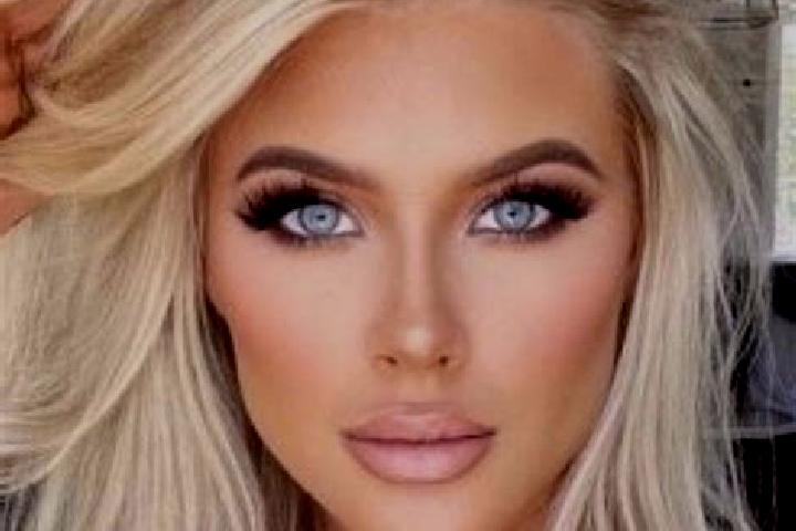 Clara, 21, a platinum blonde grey-eyed middle eastern companion based in Kamogawa. Offering Deep French Kissing, OWO, Domination. Available for incall and ou...
