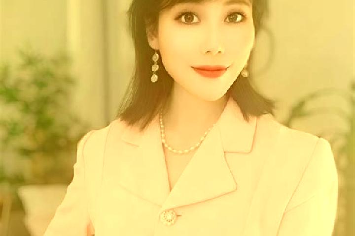 Clara, 21 — Escort in Shilong, China