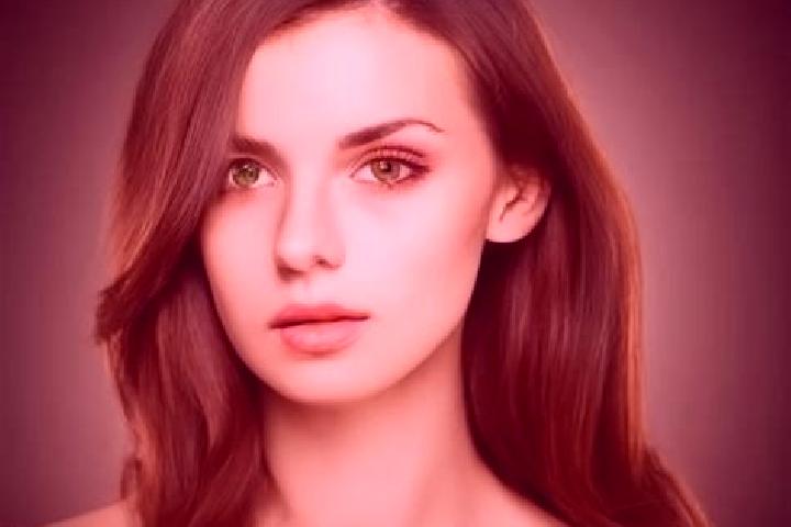 Clara, 22, a auburn amber-eyed european companion based in Marsannay-la-Cote. Offering BDSM, 69, Party Girl. Available for incall and outcall, overnight book...