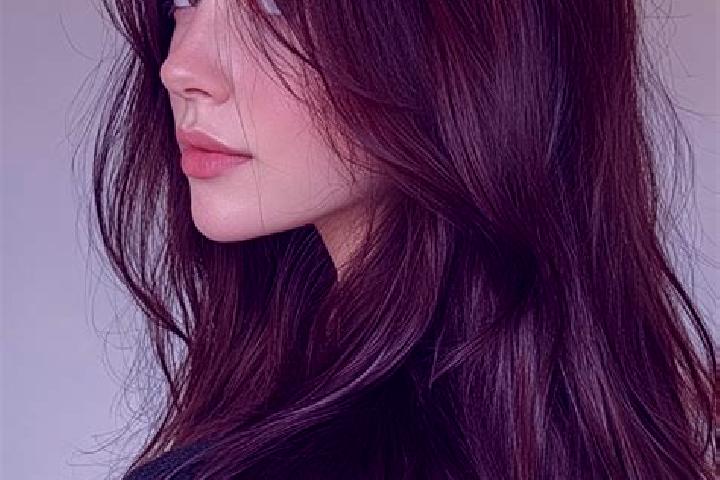 Clara, 22, a auburn brown-eyed caucasian companion based in Thanh Ne. Offering Travel Companion, Dinner Date, Tantra. Available for incall and outcall, day a...