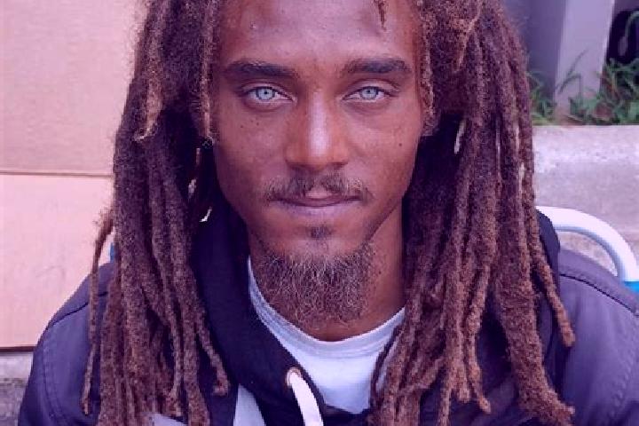 Clara, 22, a black hazel-eyed caribbean companion based in Euclides da Cunha. Offering Tantra, OWO, BDSM. Available for incall and outcall, day and evening d...