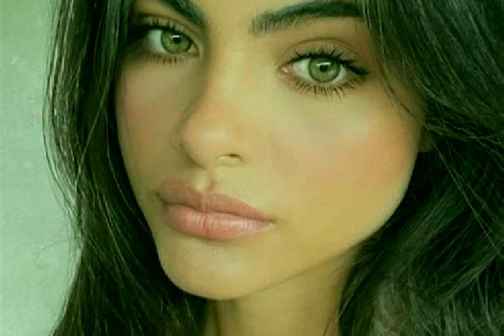 Clara, 22, a black hazel-eyed latina companion based in Zhangshu. Offering Erotic Massage, 69, Girlfriend Experience. Available for incall and outcall, overn...