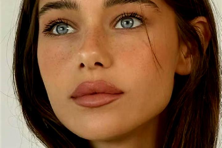Clara, 22, a brunette amber-eyed indian companion based in Krupski Mlyn. Offering Domination, 69, CIM, Travel Companion. Available for incall and outcall, da...