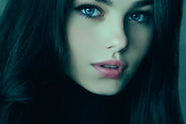 Clara, 22, a brunette dark-eyed latina companion based in General Emilio Aguinaldo. Offering Party Girl, A-Level, Duos. Available for incall and outcall, ove...