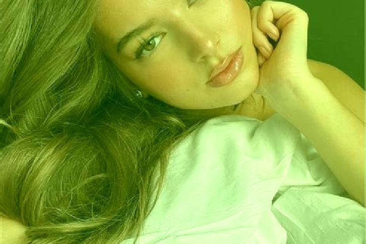 Clara, 22, a brunette hazel-eyed latina companion based in Rokytnice v Orlickych Horach. Offering Travel Companion, GFE. Available for incall and outcall, da...
