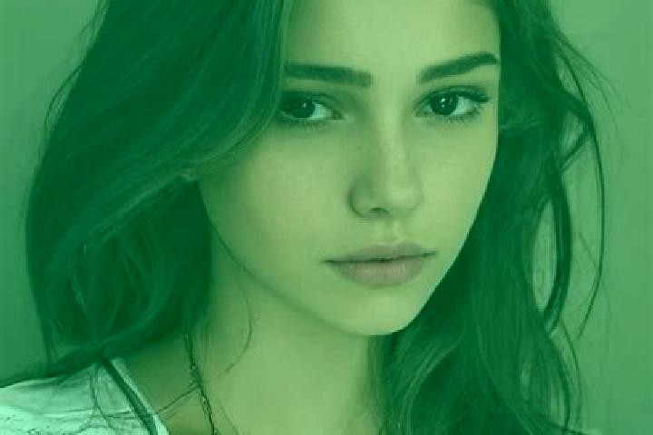 Clara, 22, a chestnut amber-eyed slavic companion based in Piedras. Offering Couples, Prostate Massage, 69, Erotic Massage, CIM. Available for incall and out...