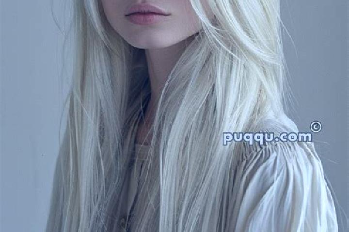 Clara, 22, a platinum blonde blue-eyed indian companion based in Gunningsville. Offering OWO, Roleplay, Dinner Date. Available for incall and outcall, day an...
