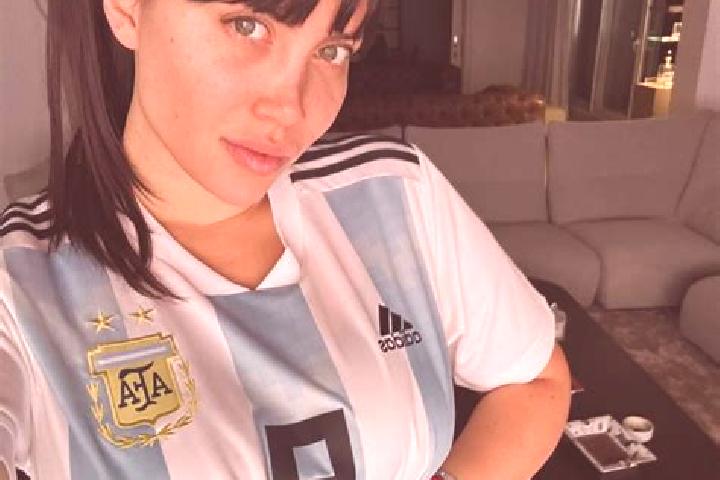 Clara, 22 — Escort in Colonia Wanda, Argentina