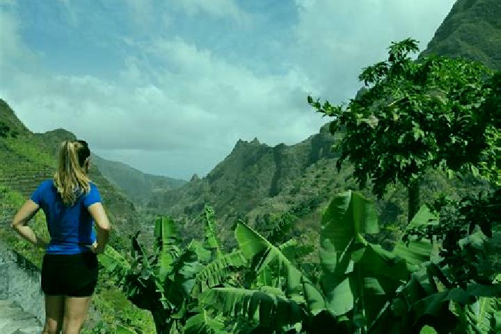 Clara, 22 — Escort in Ribeira Grande, Cape Verde