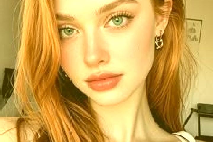 Clara, 23, a auburn blue-eyed slavic companion based in Dadianzi. Offering Travel Companion, OWO, A-Level. Available for incall and outcall, day and evening ...