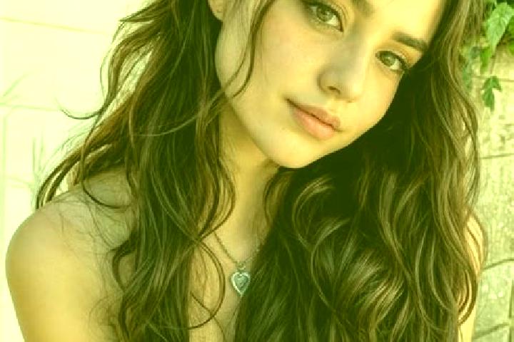 Clara, 23, a auburn brown-eyed middle eastern companion based in Mitchell. Offering 69, Striptease, A-Level. Available for incall and outcall, day and evenin...