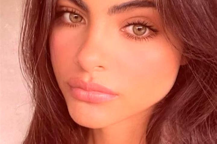 Clara, 23, a auburn hazel-eyed middle eastern companion based in San Miguel Ameyalco. Offering Travel Companion, Erotic Massage, Prostate Massage. Available ...