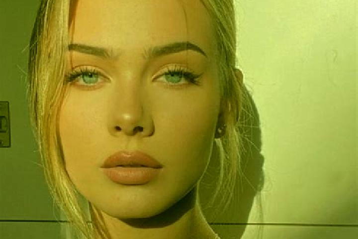 Clara, 23, a blonde amber-eyed european companion based in Huauchinango. Offering Party Girl, Striptease, A-Level. Available for incall and outcall, day and ...