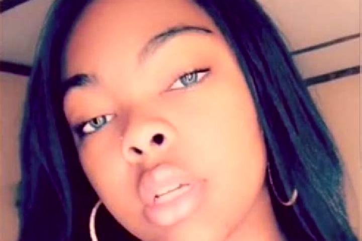 Clara, 23 — Escort in Carolina, United States