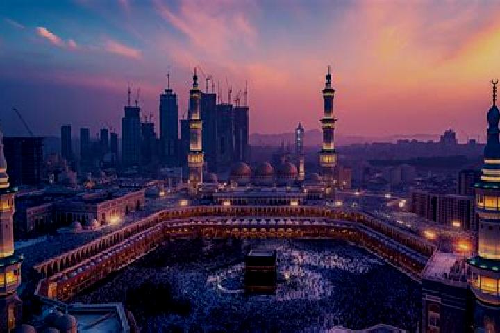 Clara, 23 — Escort in Makkah, Saudi Arabia