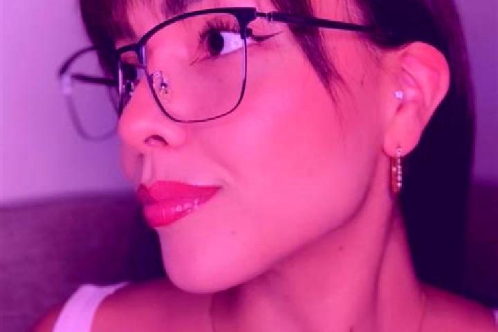 Clara, 23 — Escort in Nealtican, Mexico