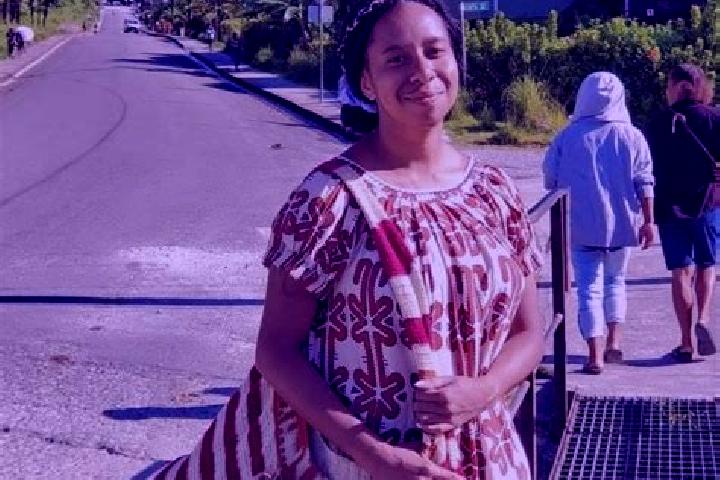 Clara, 23 — Escort in Tabubil, Papua New Guinea