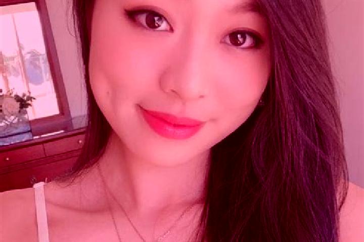Clara, 23 — Escort in Xiuying, China