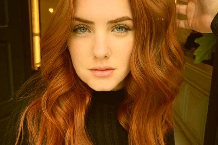 Clara, 24, a auburn blue-eyed mixed companion based in Ossarn. Offering Tantra, Deep French Kissing, Fetish. Available for incall and outcall, day and evenin...