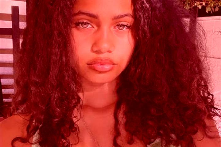 Clara, 24, a black green-eyed mixed companion based in Jol Mom. Offering CIM, Prostate Massage, Dinner Date, Couples, 69. Available for incall and outcall, d...