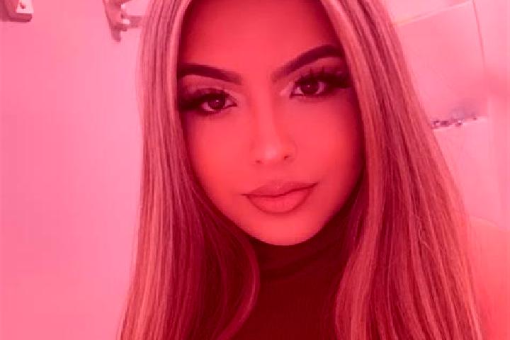Clara, 24, a blonde dark-eyed latina companion based in Uniao do Oeste. Offering Tantra, CIM, OWO. Available for incall and outcall, overnight bookings avail...