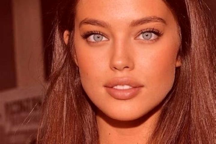Clara, 24, a chestnut dark-eyed mediterranean companion based in Wachstedt. Offering Roleplay, Duos, Striptease, CIM, A-Level. Available for incall and outca...