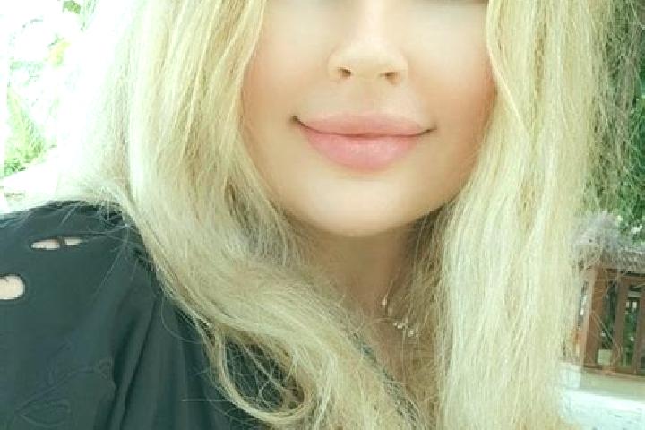 Clara, 24, a dark blonde dark-eyed caucasian companion based in Gambut. Offering BDSM, Massage, GFE, Tantra. Available for incall and outcall, overnight book...