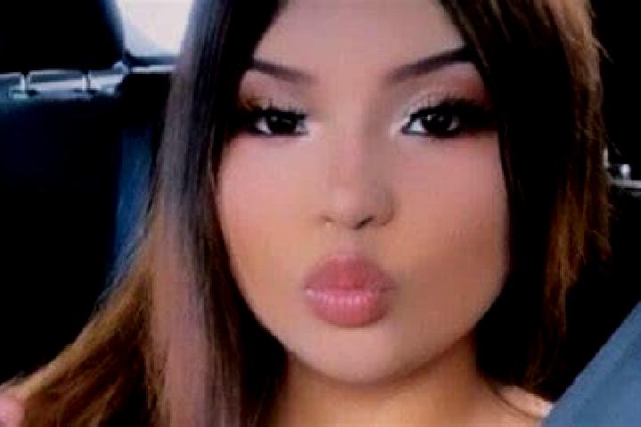 Clara, 24 — Escort in Alamance, United States