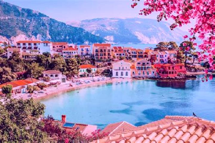 Clara, 24 — Escort in Ano Yerakarion, Greece