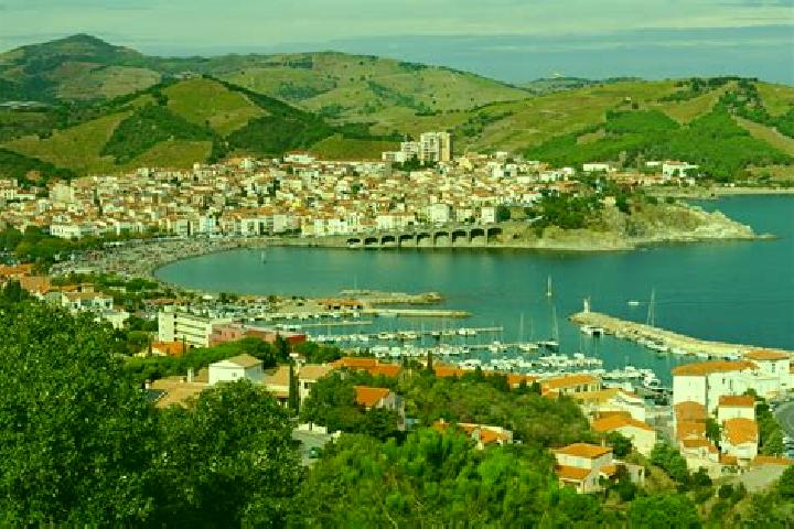 Clara, 24 — Escort in Banyuls de la Marenda, France