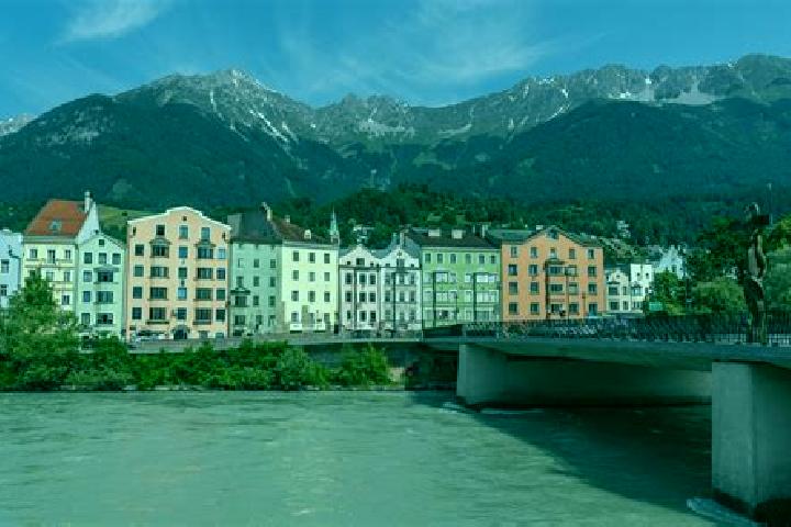 Clara, 24 — Escort in Laideregg, Austria