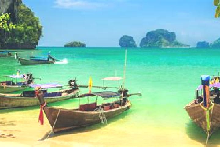 Clara, 24 — Escort in Phai Sali, Thailand