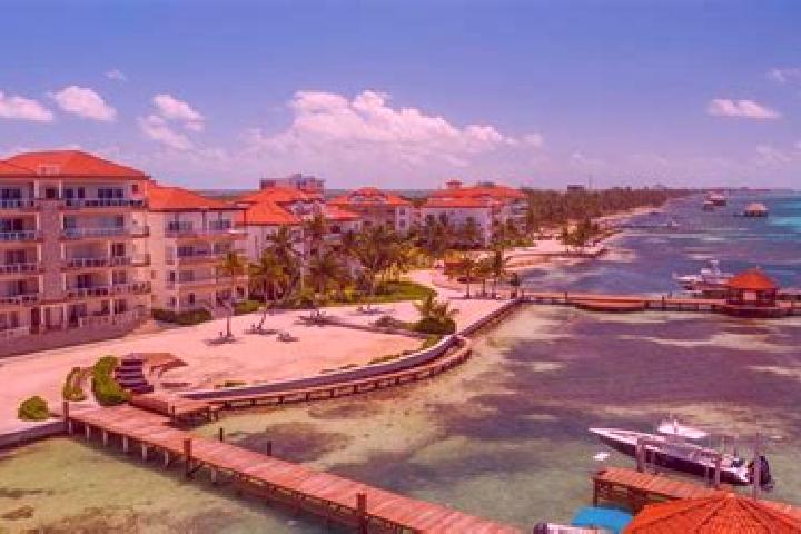 Clara, 24 — Escort in San Narciso, Belize