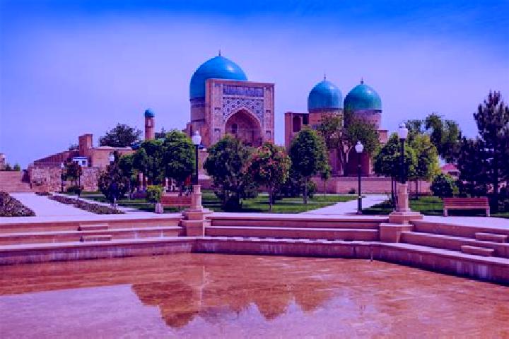 Clara, 24 — Escort in Shahrisabz Shahri, Uzbekistan