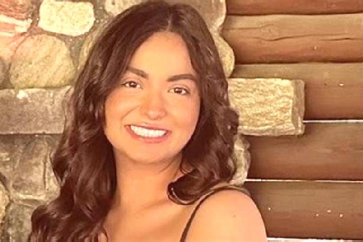 Clara, 24 — Escort in Tuftonboro, United States