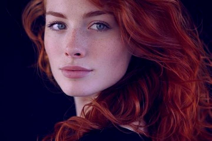 Clara, 25, a auburn green-eyed caucasian companion based in Qong Bora. Offering Dinner Date, Duos, A-Level. Available for incall and outcall, day and evening...