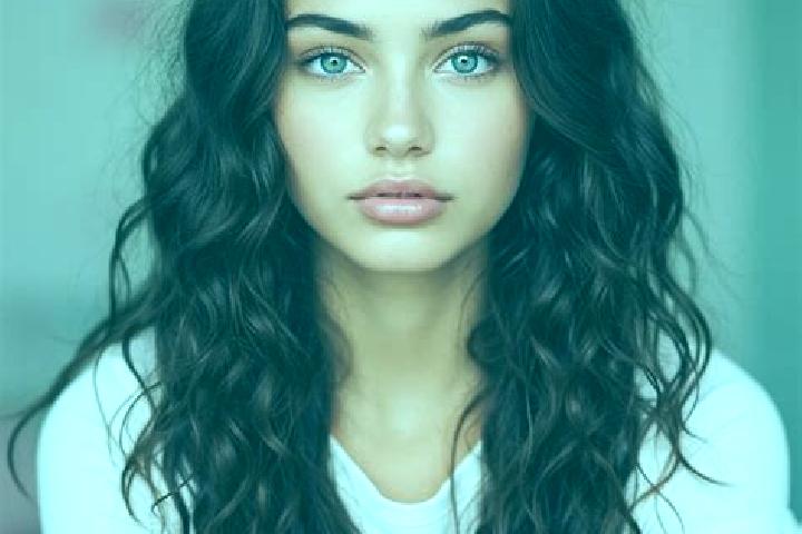 Clara, 25, a brunette grey-eyed mediterranean companion based in Gotvand. Offering Fetish, Travel Companion, BDSM, CIM. Available for incall and outcall, ove...