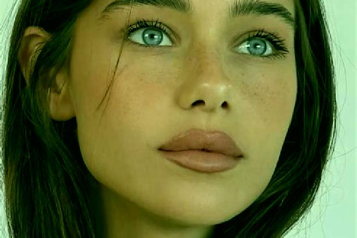 Clara, 25, a brunette grey-eyed middle eastern companion based in Eyal. Offering Massage, Erotic Massage, BDSM, Couples. Available for incall and outcall, da...