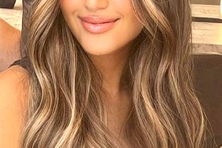 Clara, 25, a dark blonde brown-eyed indian companion based in Hrebec. Offering Girlfriend Experience, Massage, Domination, Dinner Date, Deep French Kissing. ...