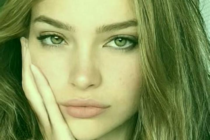 Clara, 25, a dark blonde hazel-eyed mediterranean companion based in Liangshan. Offering Duos, CIM, Travel Companion. Available for incall and outcall, day a...