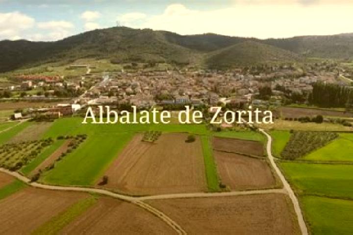 Clara, 25 — Escort in Albalate de Zorita, Spain