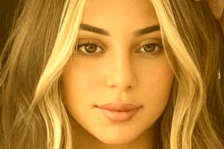Clara, 26, a blonde brown-eyed caribbean companion based in Pidvynohradiv. Offering GFE, BDSM, 69. Available for incall and outcall, day and evening dates.