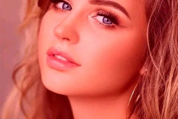 Clara, 26, a dark blonde blue-eyed caucasian companion based in Dilisk a. Offering 69, Deep French Kissing, Dinner Date, Party Girl, Tantra. Available for in...