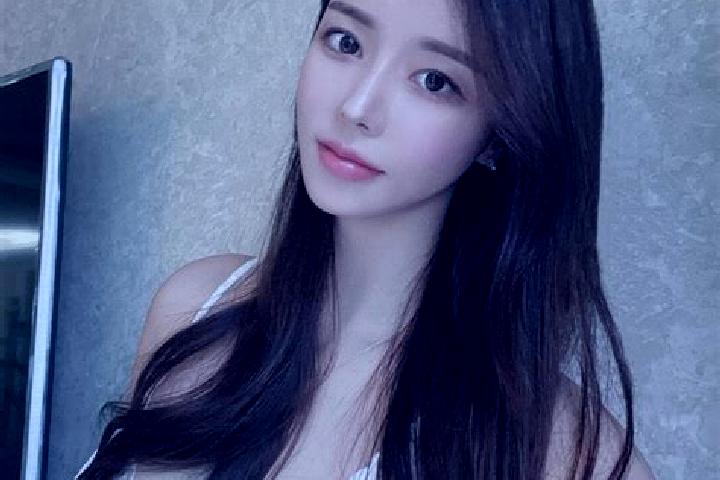 Clara, 26 — Escort in Lushikeng, China