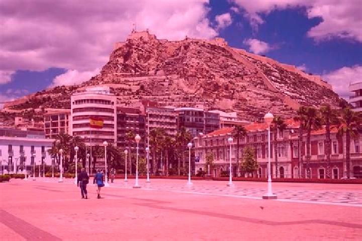 Clara, 26 — Escort in Uncastillo, Spain
